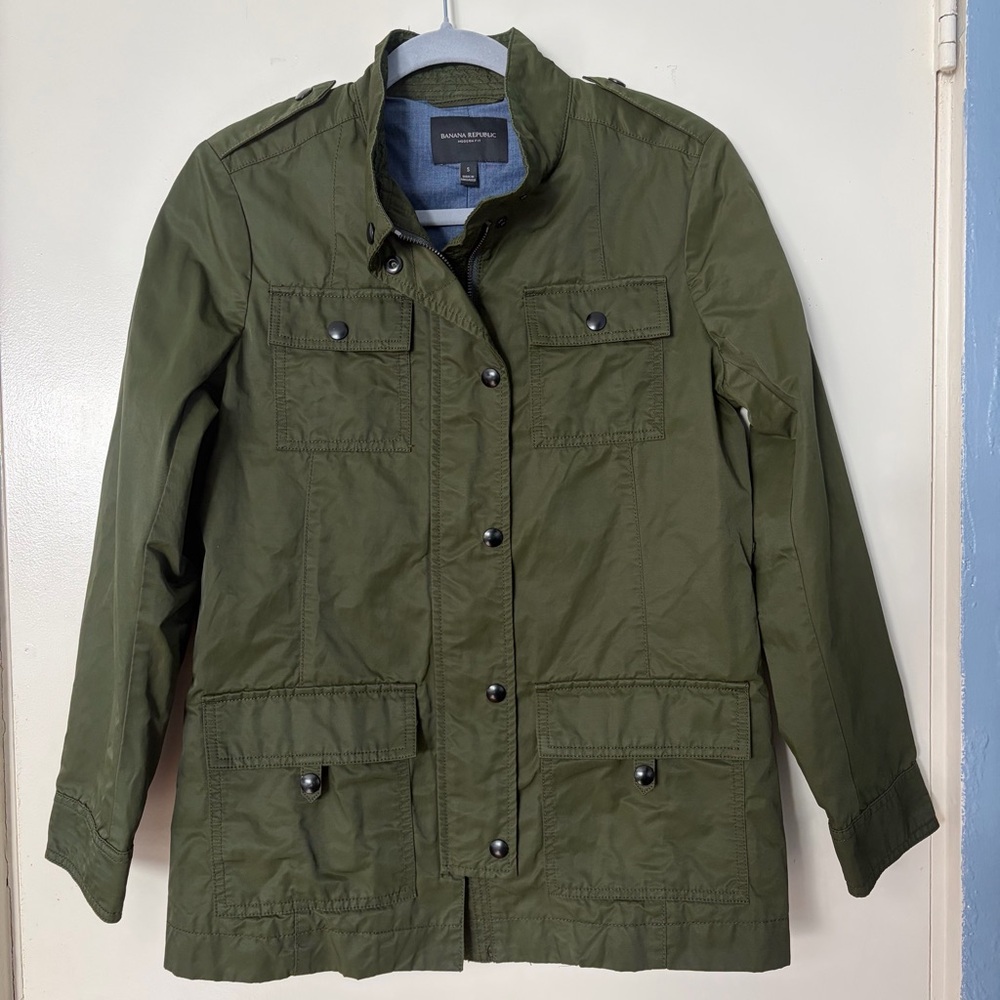 Banana Republic Utility‎ Jacket in Forest Green, size Small